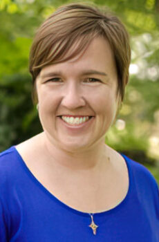 Photo of Carrie Lippert Reinhardt ’94 Photo of Carrie Lippert Reinhardt ’94