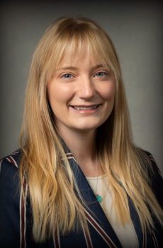 Photo of Dr. Lauren Kiebler ’16, DVM Photo of Dr. Lauren Kiebler ’16, DVM
